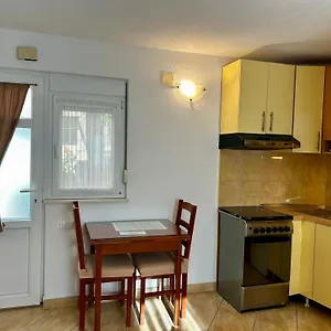 Dinka Apartment
